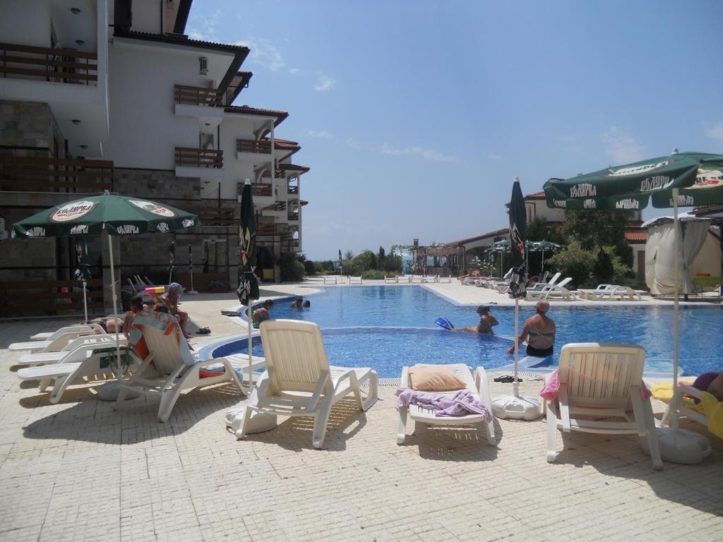 Vm Apartments Robinson Beach Ahyolu Dış mekan fotoğraf